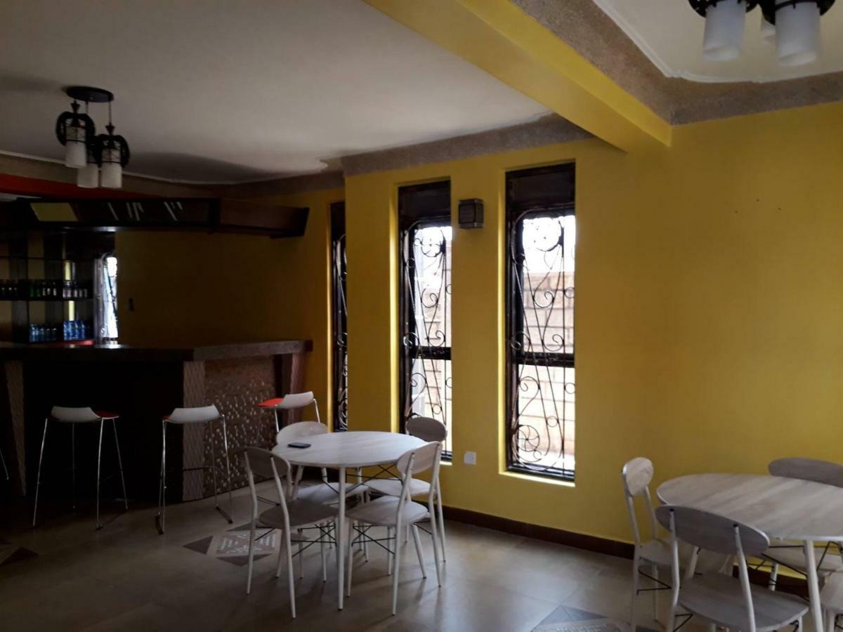 Egret Pilgrims Inn Namugongo 외부 사진